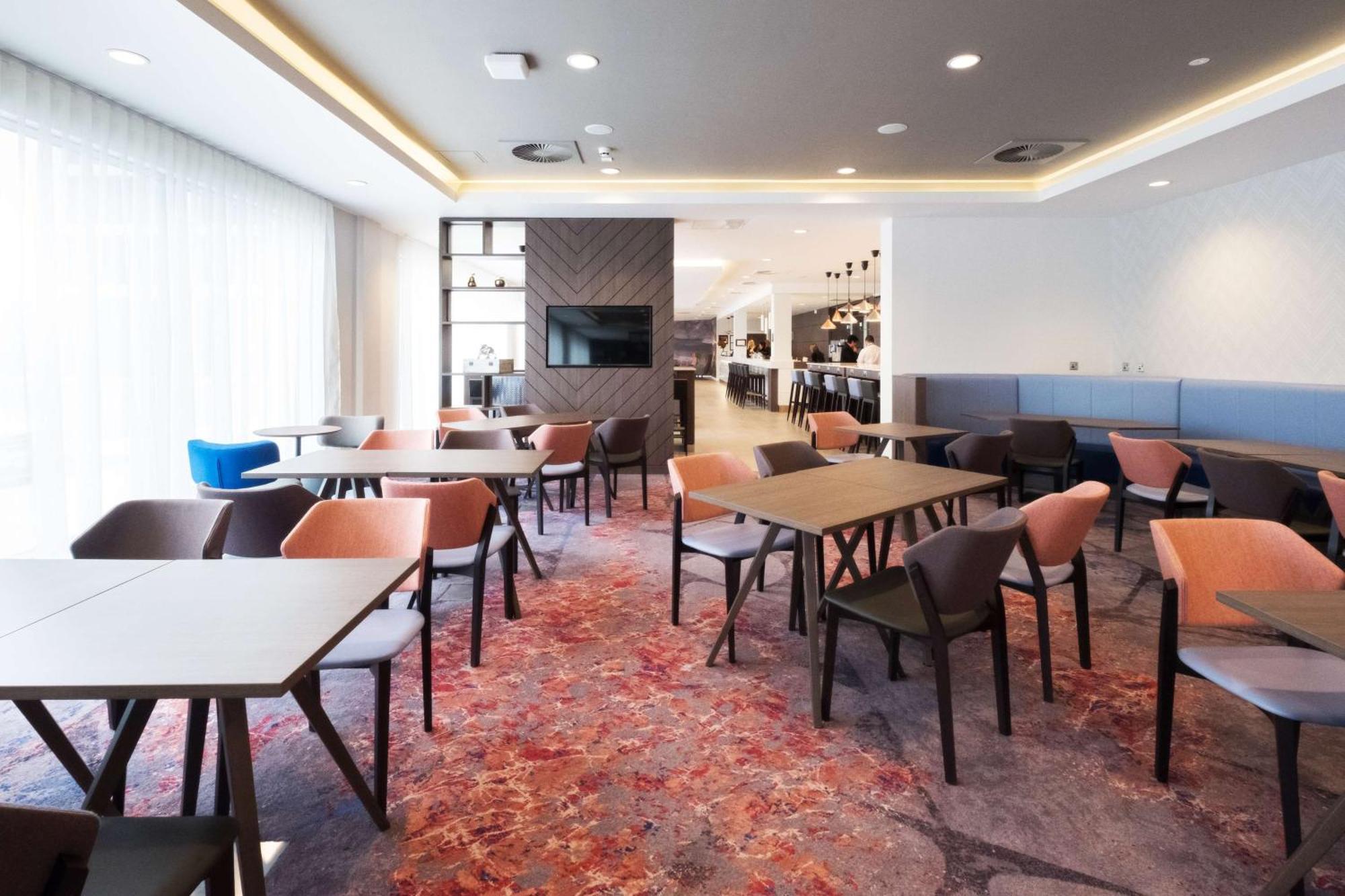 Hampton By Hilton Aberdeen Airport Dyce Dış mekan fotoğraf
